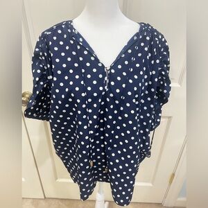 Navy and white dot Vince Camuto blouse size 8